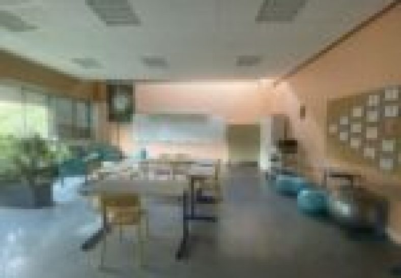 Salle ULIS_ LYCEE TESLA